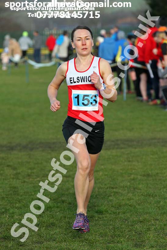 Senior womens 2020 Birtley Cross Country Relay, County Durham.  Photo: David T. Hewitson/Sports for All Pics